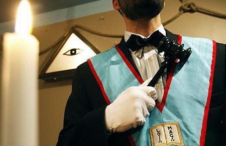 Taratur.com_Teorii_na_zagovor05