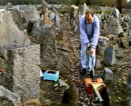 R. Krege at work at Treblinka