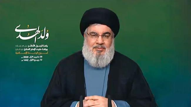 US Rep. Ilhan Omar (D-MN) (L) talks with Speaker of the House Nancy Pelosi (D-CA) during a rally with fellow Democrats before voting on H.R. 1, or the People Act, on the East Steps of the US Capitol on March 08, 2019 in Washington, DC. (AFP photo) 