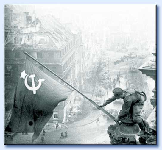 bandiera sovietica sul reichstag