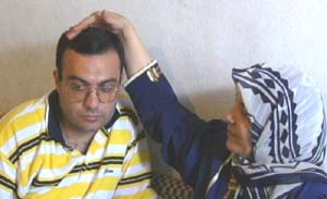 Ali Kashmar and mother